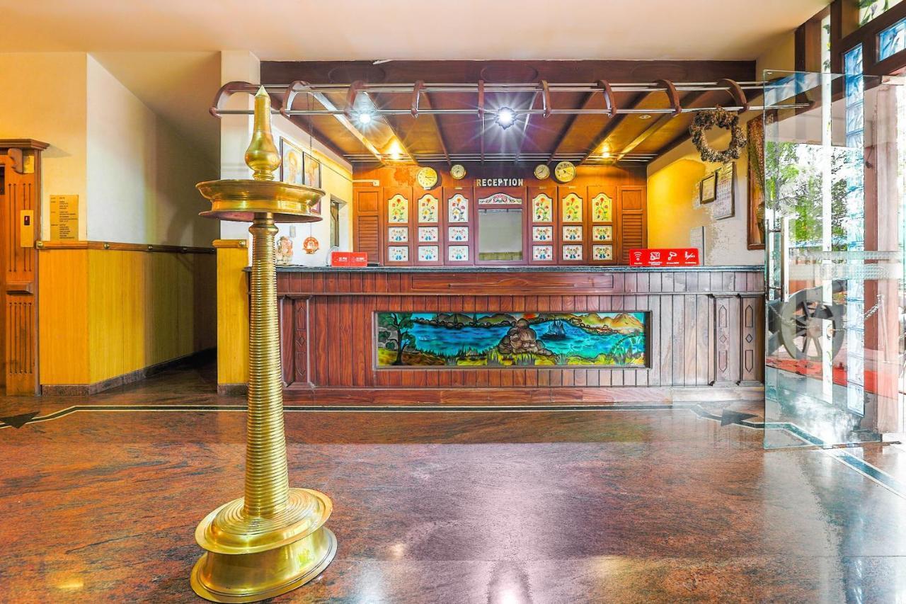 مومباي Capital O 72337 Hotel Konkan Tadka المظهر الخارجي الصورة
