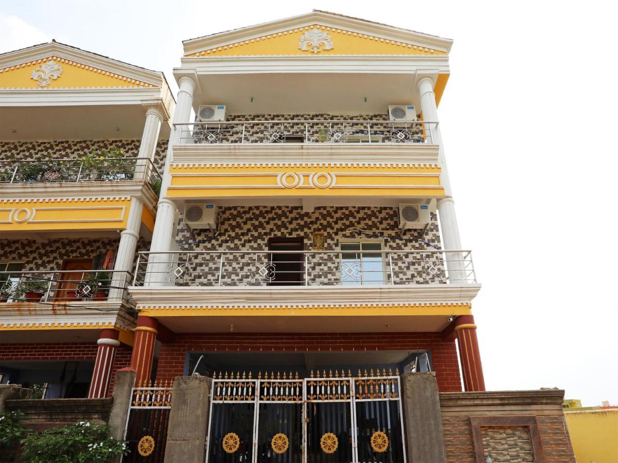 مومباي Capital O 72337 Hotel Konkan Tadka المظهر الخارجي الصورة